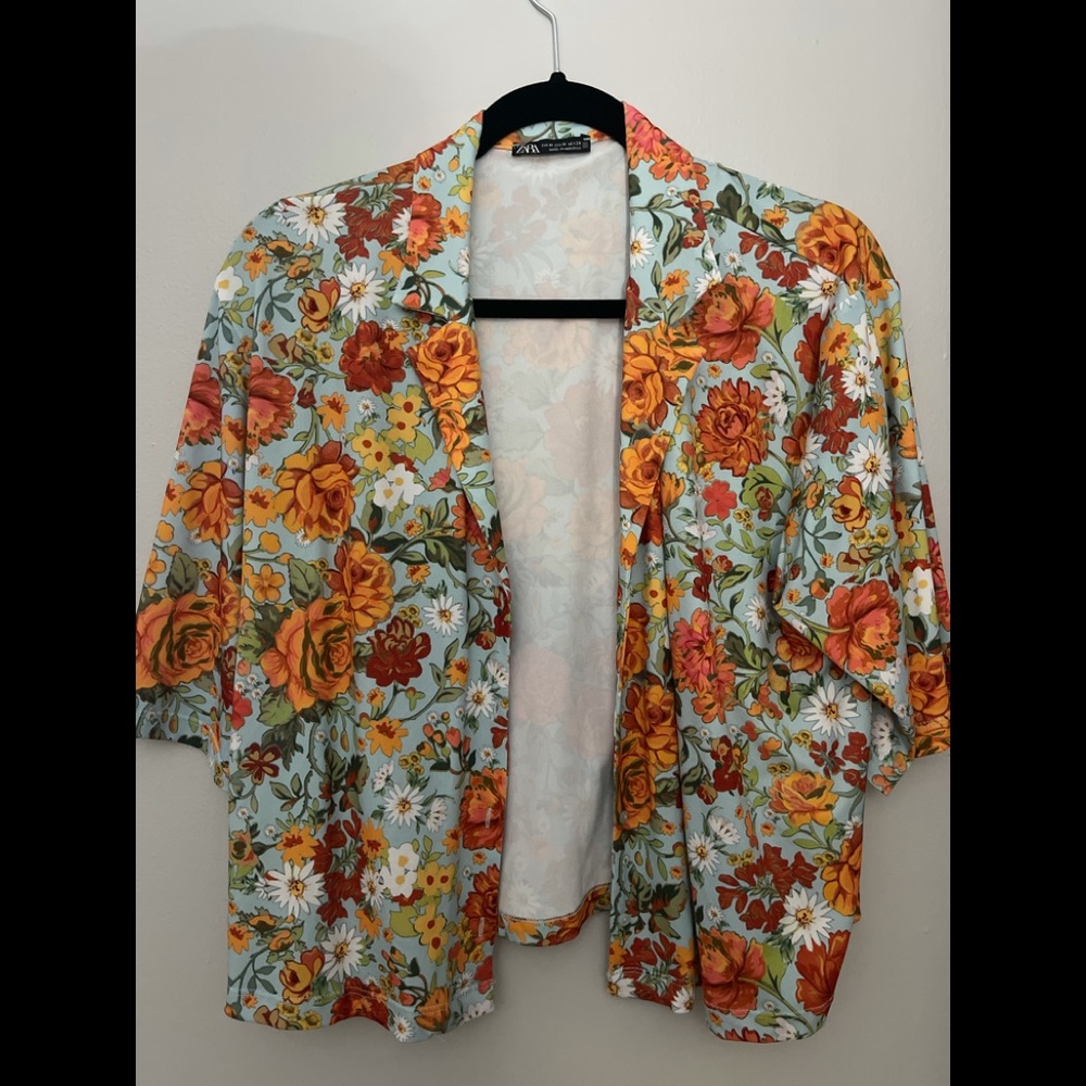 Zara Women’s Button Up Shirt